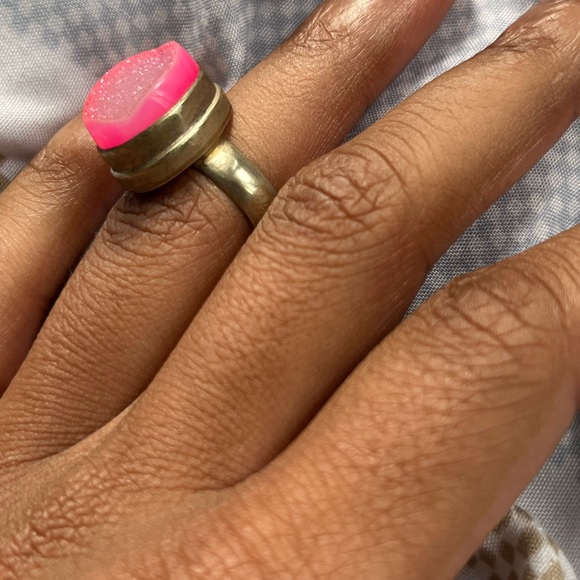 Pink crystal stone ring - Picture 5 of 8